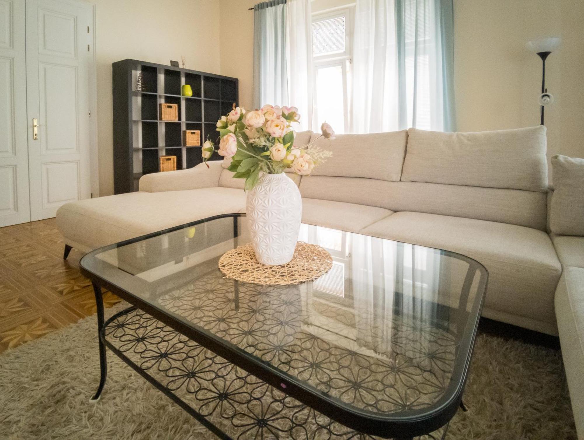Luxury Vincents Apartments קושיצה מראה חיצוני תמונה