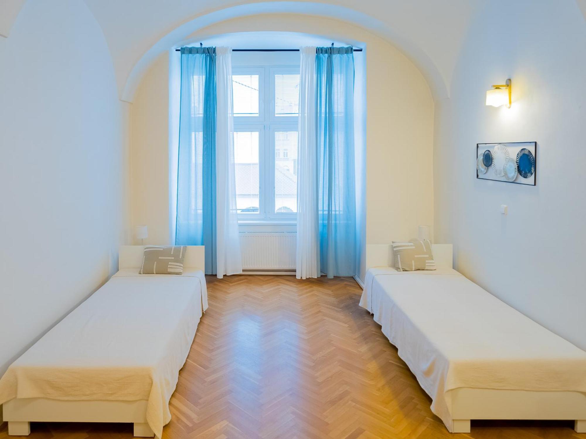 Luxury Vincents Apartments קושיצה מראה חיצוני תמונה