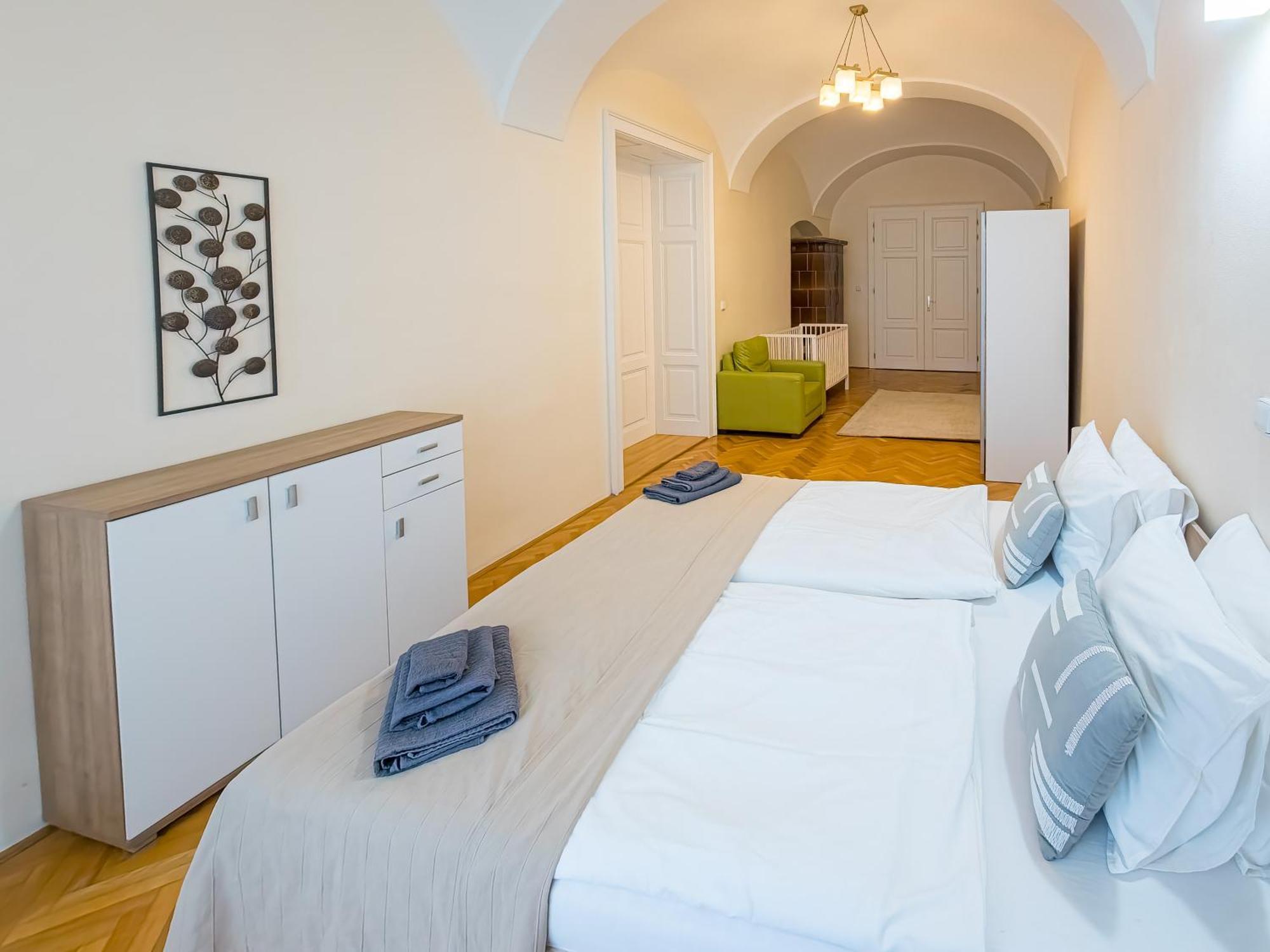 Luxury Vincents Apartments קושיצה מראה חיצוני תמונה